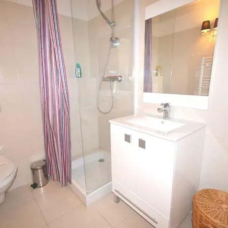 Appartement Super 2p, Centre Ville - P.nationale.4pers Antibes